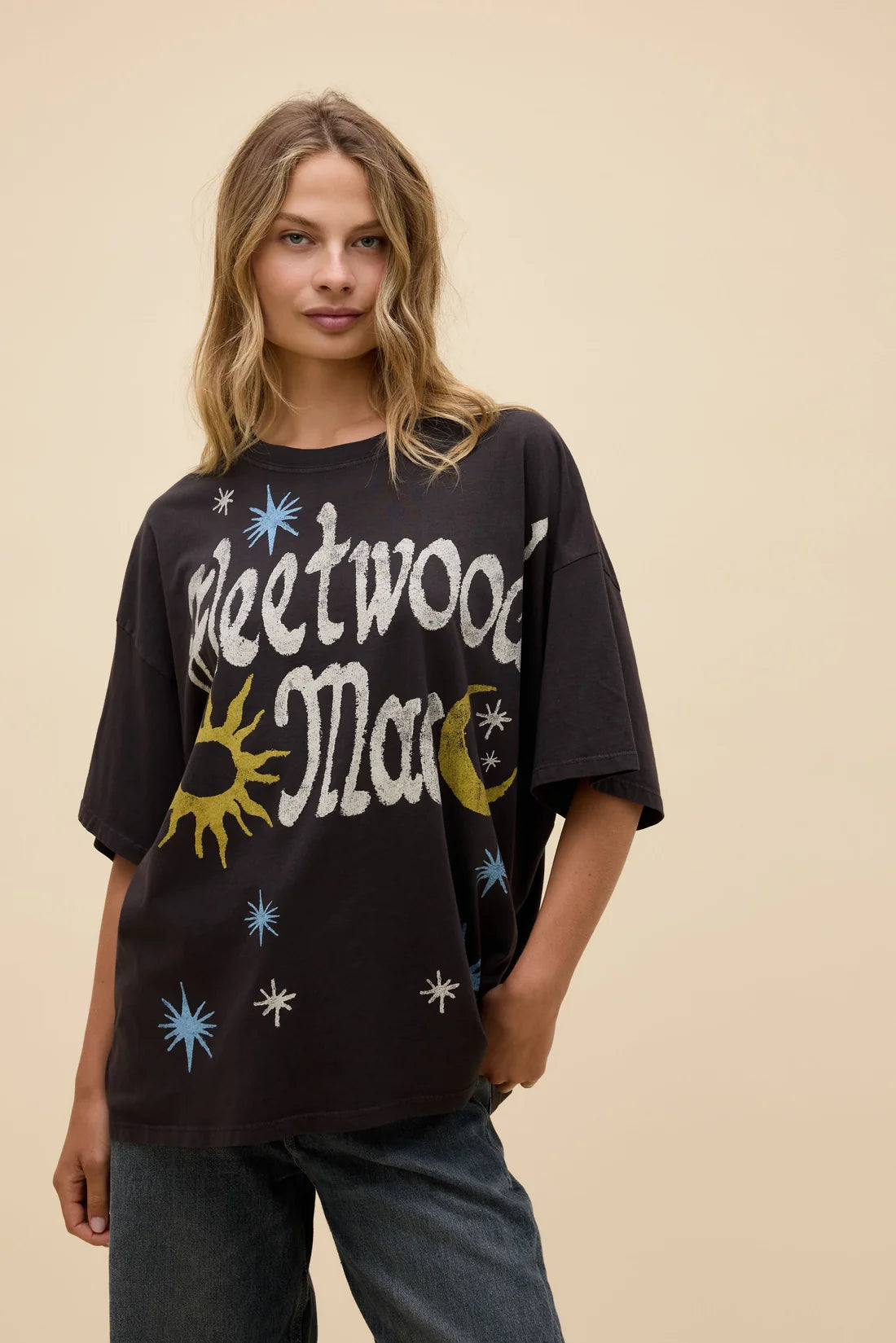 Daydreamer | Washed Black Fleetwood Mac Doodle 1973 One Size Tee