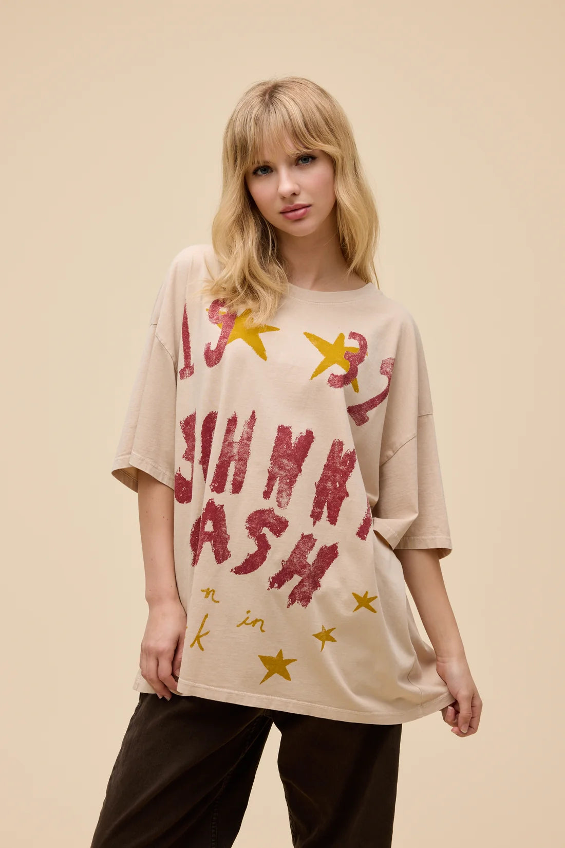 Daydreamer | Tea Color Johnny Cash Doodle One Size Tee