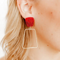 Kaetlyn Glitter Maroon Statement Earring