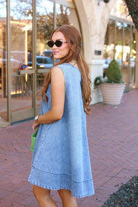 Karlie | Denim Scoop Slv Less Dress (1 LARGE)