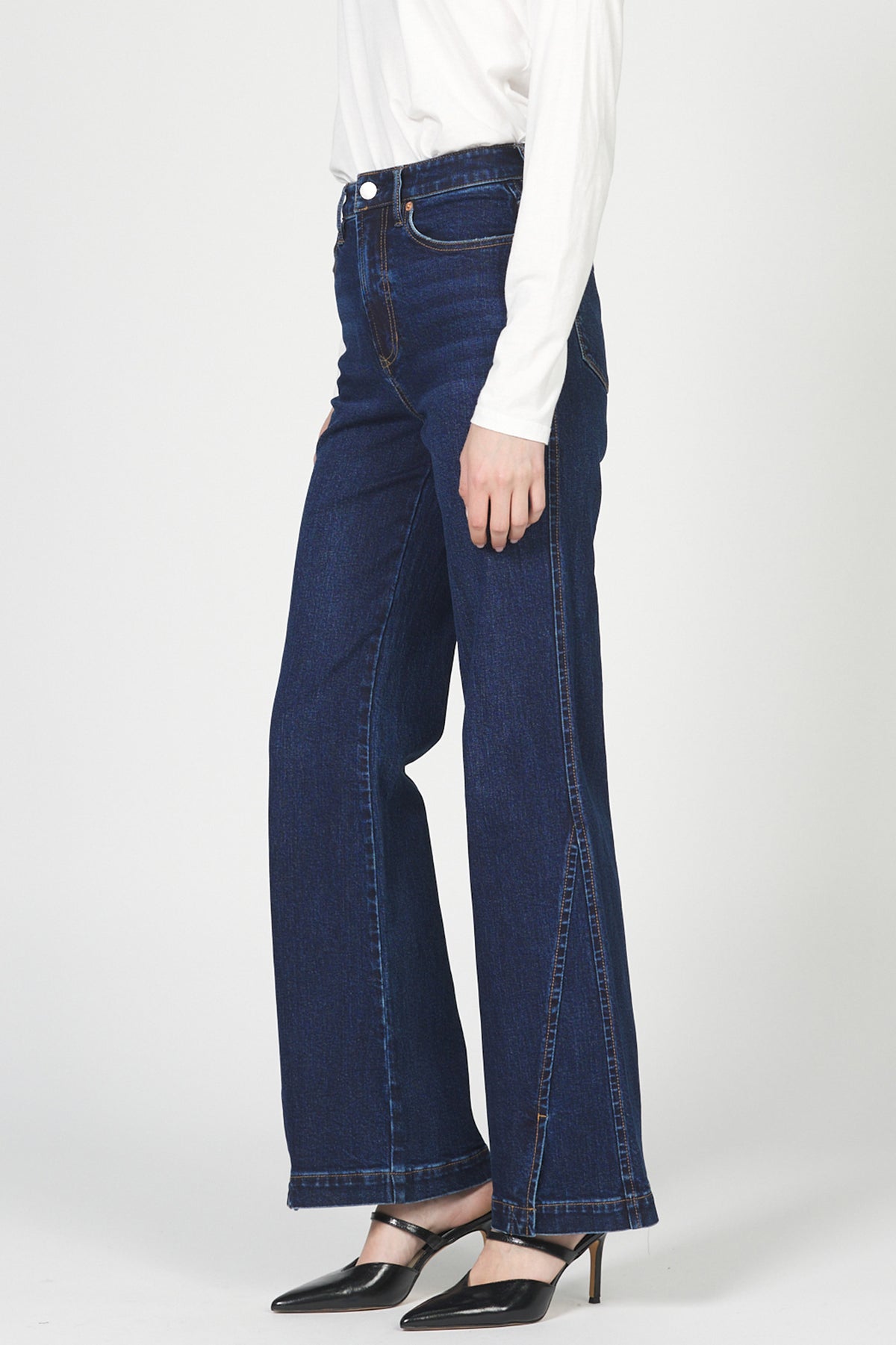 Dear John Fiona High Rise Wide Leg in Belvue Wash (1 SIZE 25)