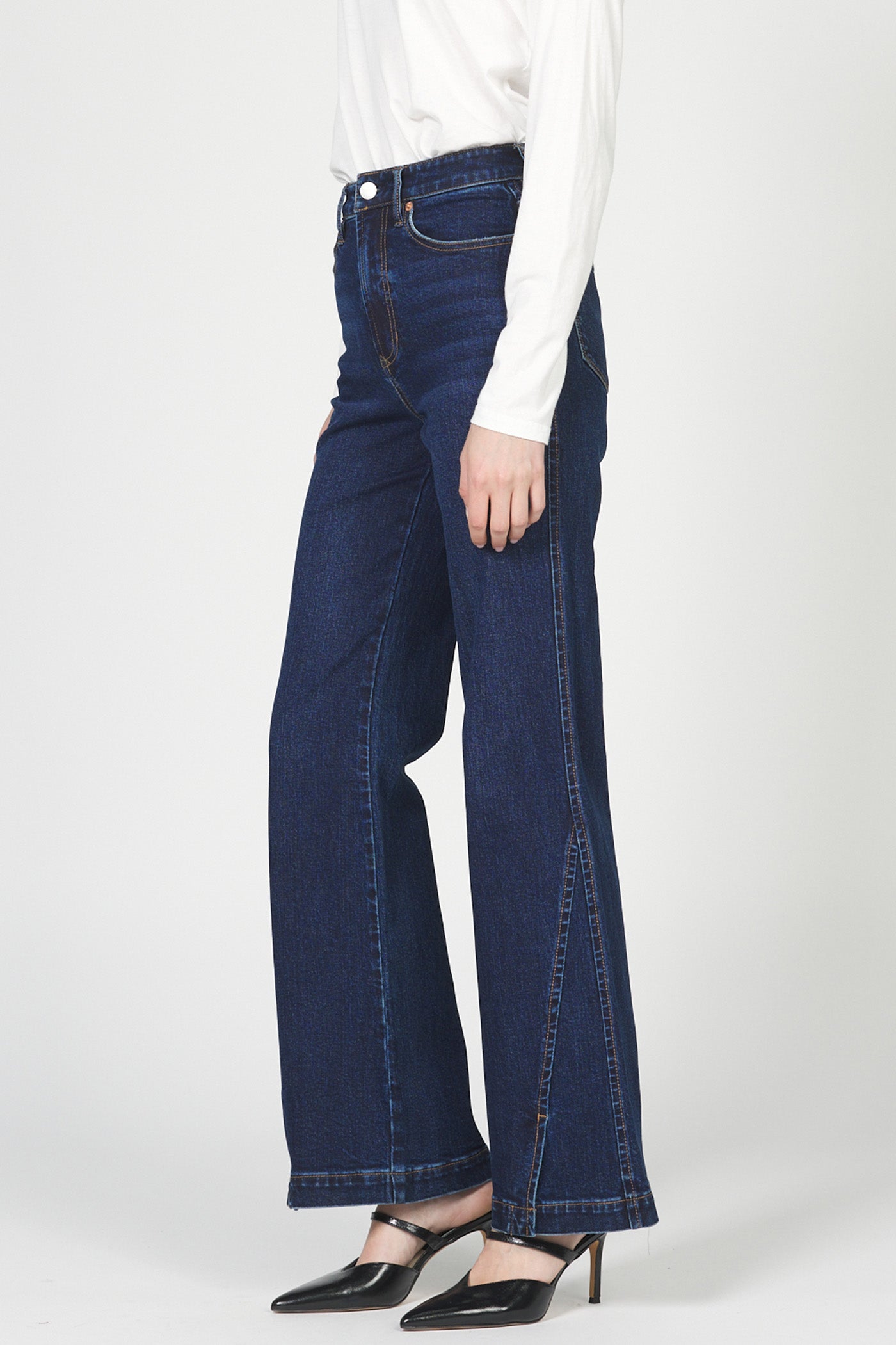 Dear John Fiona High Rise Wide Leg in Belvue Wash (1 SIZE 25)